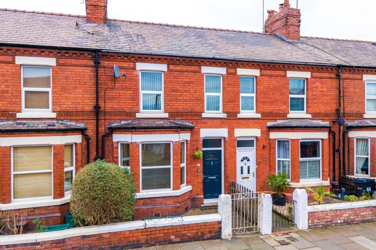 Spacious Modern Chester Home - Great Location Dış mekan fotoğraf