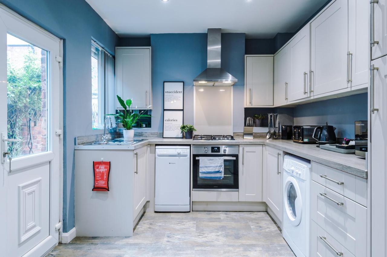 Spacious Modern Chester Home - Great Location Dış mekan fotoğraf