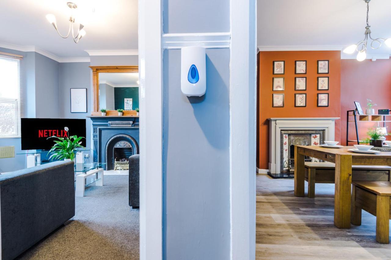 Spacious Modern Chester Home - Great Location Dış mekan fotoğraf