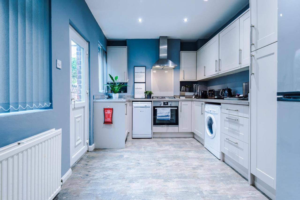Spacious Modern Chester Home - Great Location Dış mekan fotoğraf